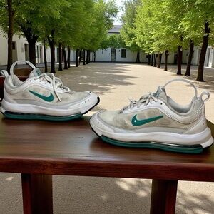 Women’s Nike Air Max AP Black/White/Green Size 11 CU4570-105